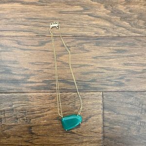 Kendra Scott necklace